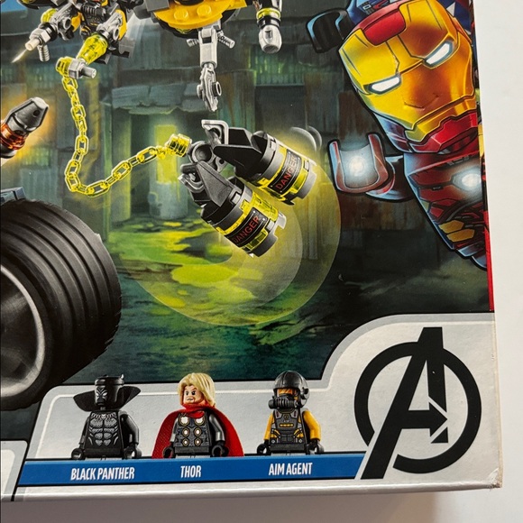 LEGO Marvel Avengers (76142) - Speeder Bike Attack - 226pcs - Black Panther - Picture 9 of 16